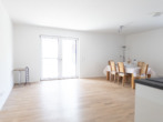 Essbereich / Wohnbereich - Schöne Erdgeschosswohnung mit Einbauküche, Gartenanteil und Stellplatz