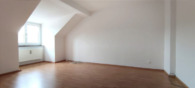 Zimmer 2.2 - Gemütliche Dachgeschosswohnung mit Balkon