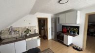 Küche 1.3 - Einbauküche kann abgelöst werden - Gemütliche Dachgeschosswohnung mit Balkon