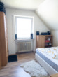 Büro oder Kinderzimmer - Wohnung DG - Zweifamilienhaus mit drei Garagenstellplätzen !