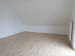 Wohnzimmer - Schöne Dachgeschosswohnung mit Balkon