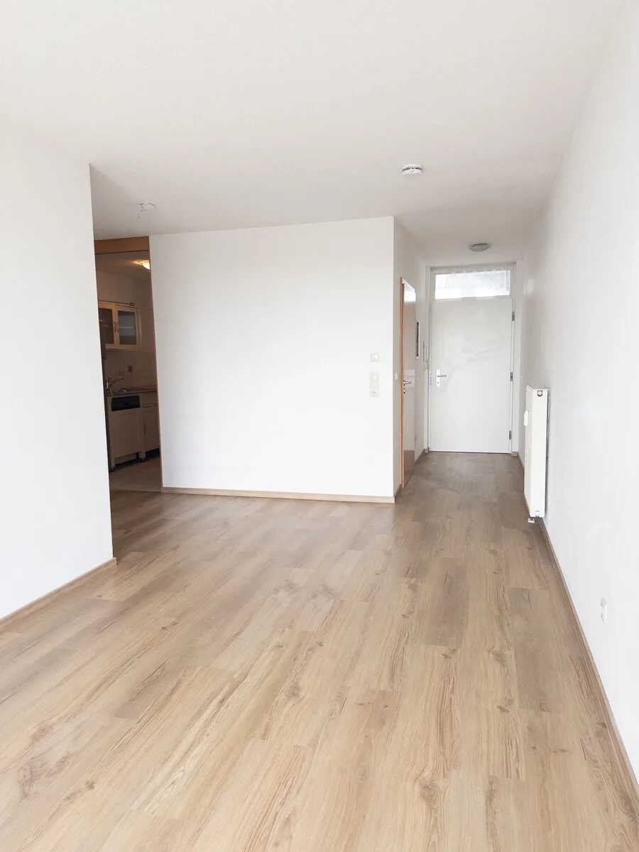 Blick vom Bakon in Wohn- und Essbrereich