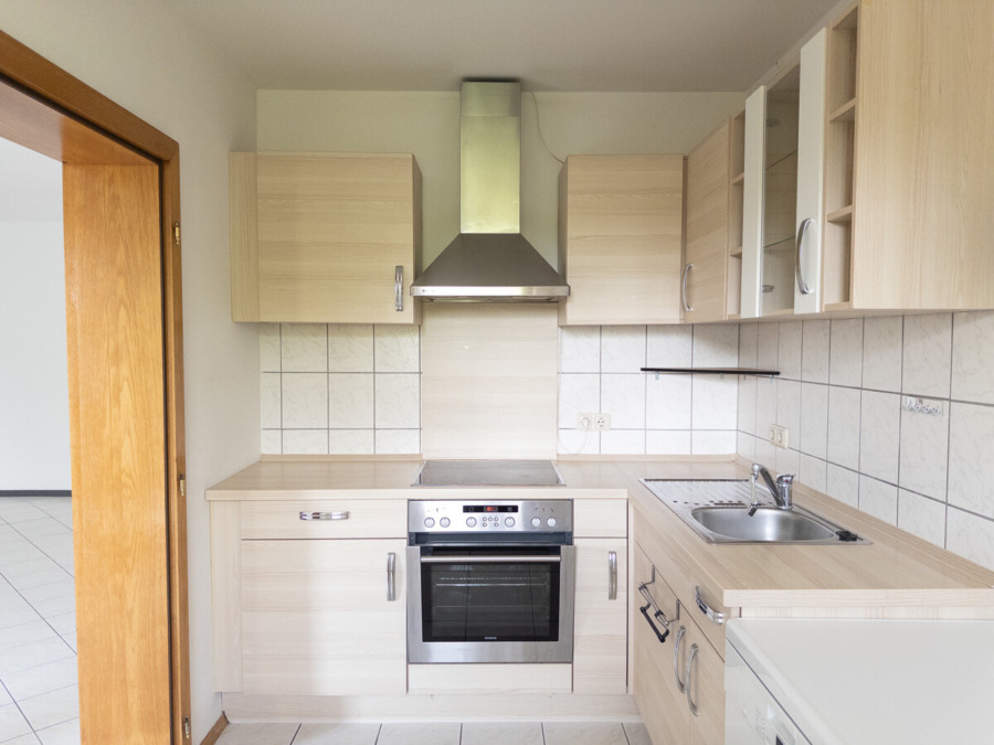 Schöne 2-ZKB mit Balkon in Buttenwiesen!, 86647 Buttenwiesen, Wohnung