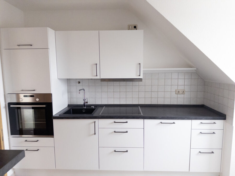 Schöne 2-ZKB mit Loggia inkl. Stellplatz, 86690 Mertingen, Dachgeschosswohnung