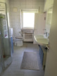 Badezimmer - Haus mit Großem Grundstück und Einliegerwohnung